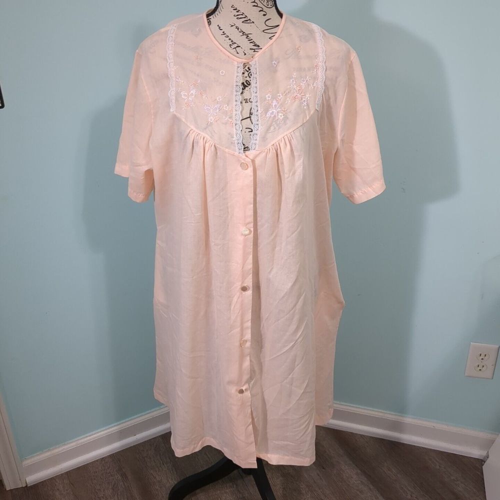 Vintage Katz Nightgown large Pink Embroidered Floral trad wife House Dress